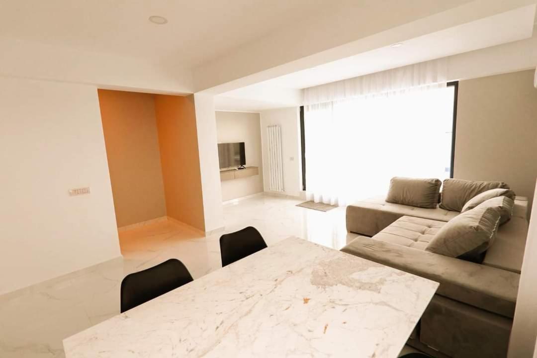 Nvd Residence Mamaia-Nord Năvodari Buitenkant foto
